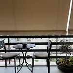 Loui Tirana 公寓