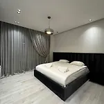 公寓 Loui Tirana