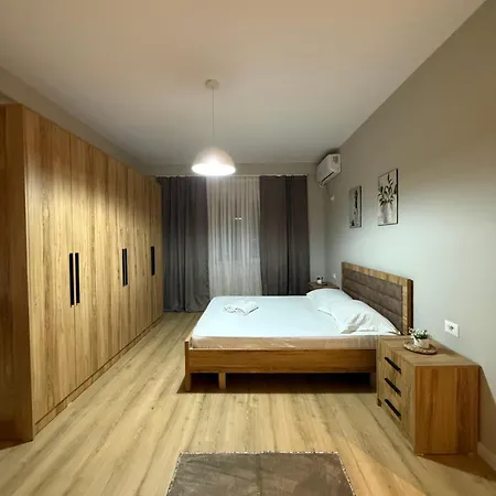 Apartment Loui Tirana