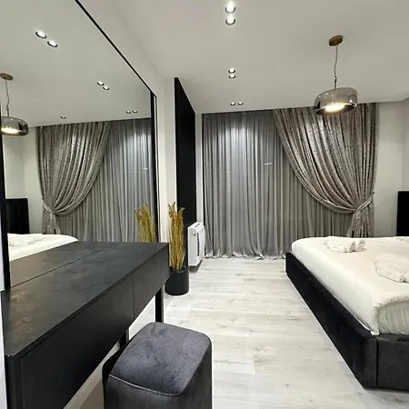 Loui Tirana Apartment Kashar